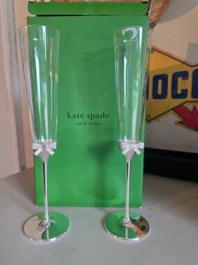 kate spade Silver Bow Champagne Flutes - Clear Glass (Pair)